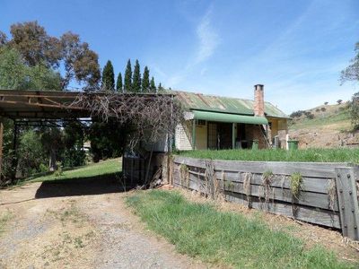 1 MONTGOMERY LANE, Bethanga