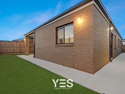 22 Shoveler Street, Clyde North