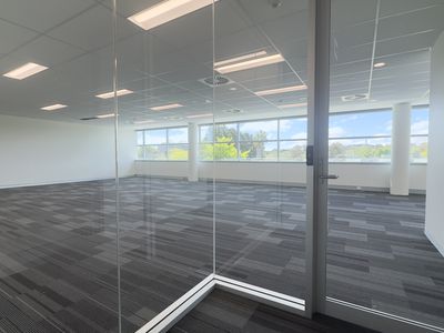 EQ2 / 70 Kent Street, Deakin