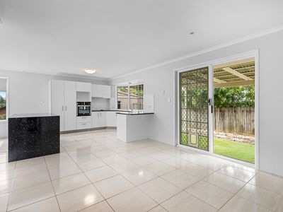 96 Summit Road, Pomona