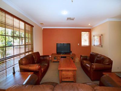 2 Scaffell Gardens, Carine