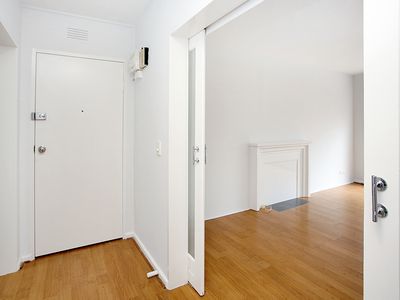 1 / 49 Electra Street, Williamstown