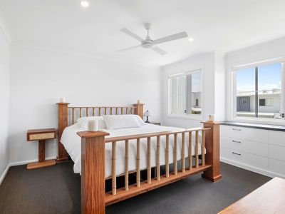 21 Tinnanbar Terrace, Maroochydore