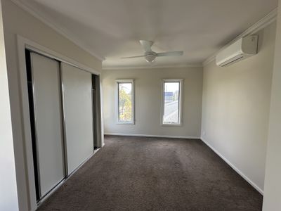 1 / 7 Trewheela Avenue, Manifold Heights