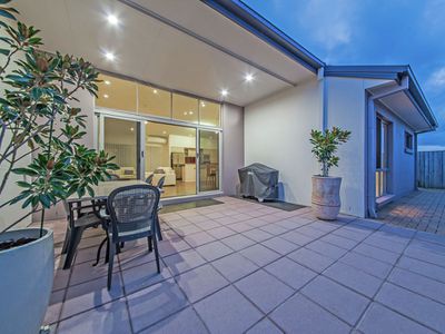 14 Letitia Close, Wakerley