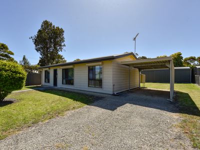 18 Bonshor Street, Millicent