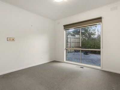 6 Robyn Court, Rye