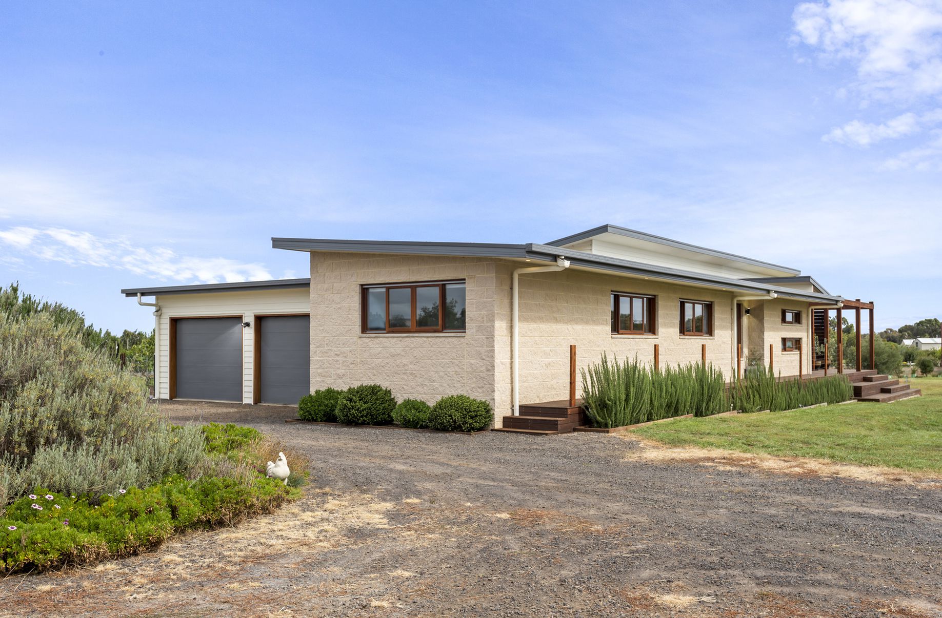 106 CLEVELAND DRIVE, Inverleigh