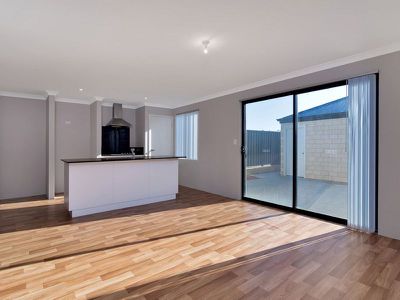 75 Greenside Drive, Yanchep