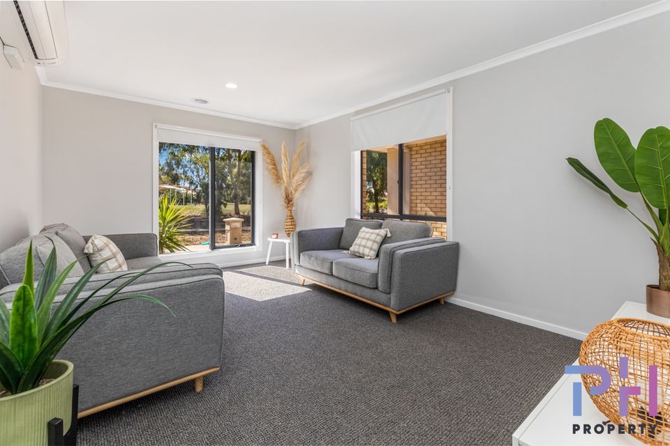 5 / 4-6 Greenview Circuit, Epsom