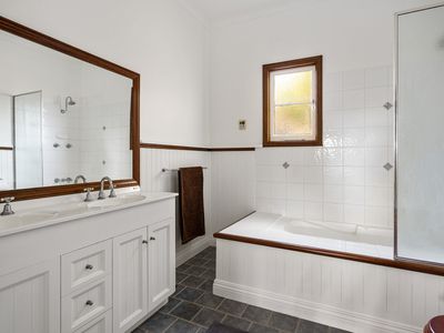 39 Addis Street, Lamington