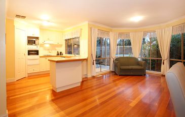 6 Dianthus Court, Narre Warren South
