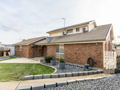 3 Dafnis Drive, Newnham