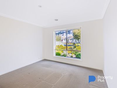 18 May Street, Kangaroo Flat