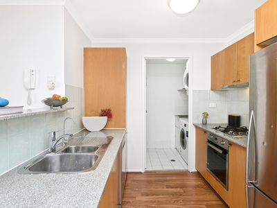 709 / 105 Campbell Street, Surry Hills