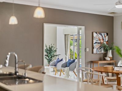 9 Fiore Court, Lake Coogee