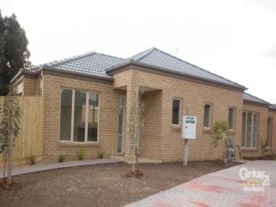 1 / 22 Immy Parade, Narre Warren