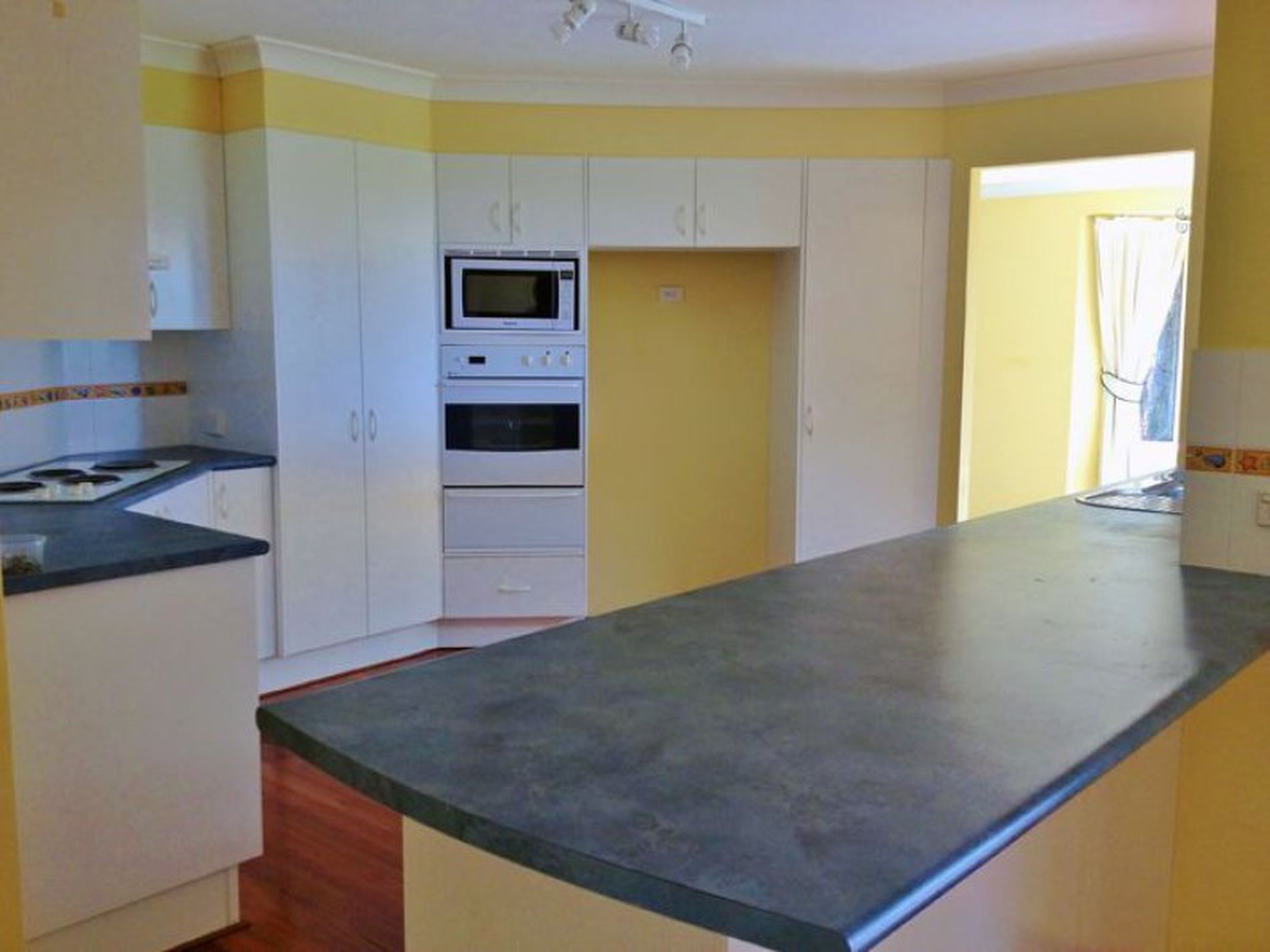 33 Oxley Crescent, Mollymook