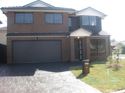 62 Greenway Drive, West Hoxton