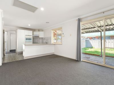 2 DELATITE COURT, Wodonga