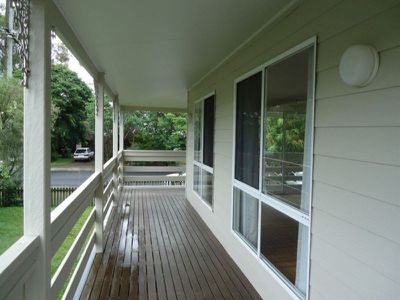 2 Kallay Street, Pacific Paradise