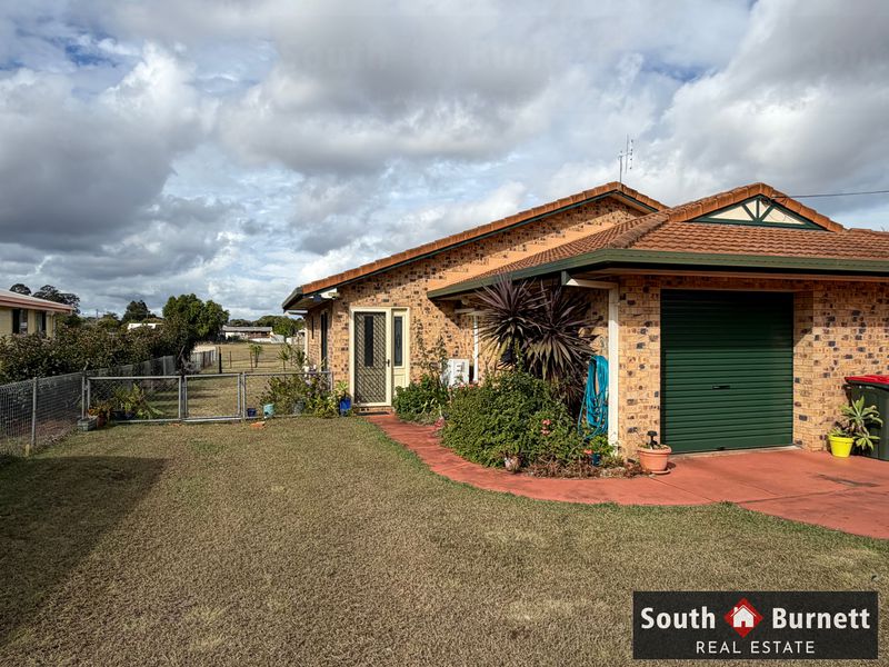 1 / 22 Windsor Circle, Kingaroy