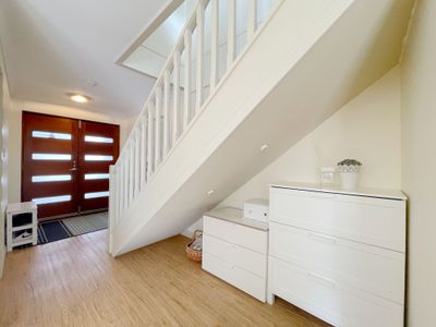 19B Peppering Way, Westminster