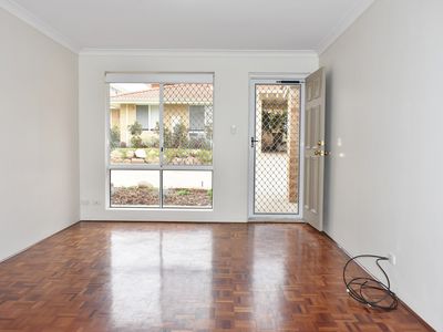 4/44 Calais Road, Scarborough