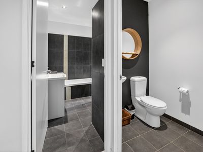 86 Gloucester Avenue, Hideaway Bay
