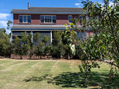 380 Lake View Road, Koroit