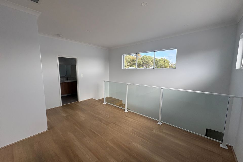 22 Boodalang Cres, Rockingham