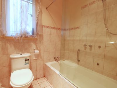 1235 North Road, Oakleigh