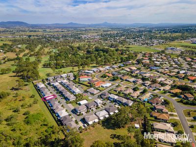 23 / 27 Tequesta Drive, Beaudesert