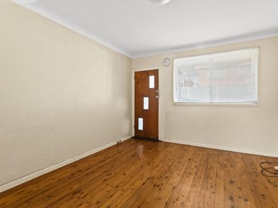 4 / 52 Rosemont Street, West Wollongong