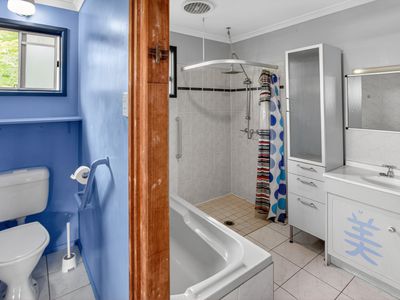 11 Bull Crescent, Bowen