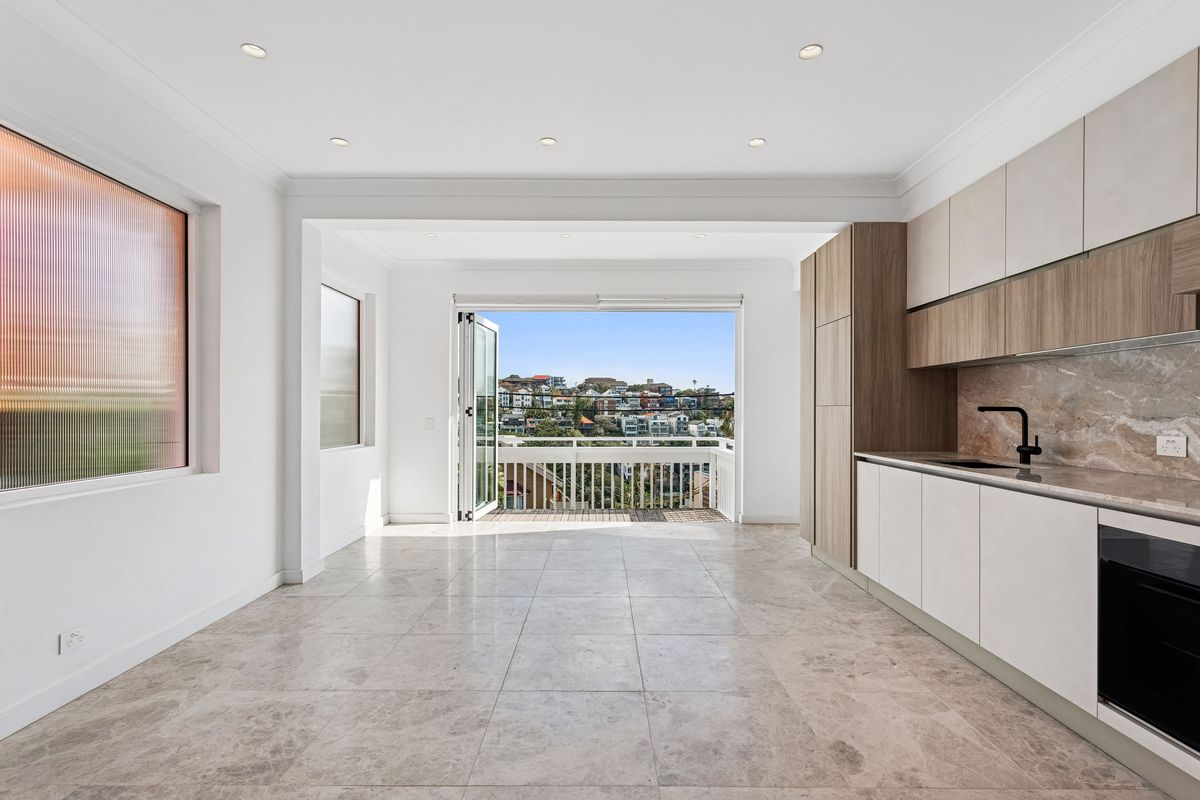 6 Thompson Street, Tamarama