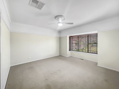 16 Willowbend Way, Dubbo