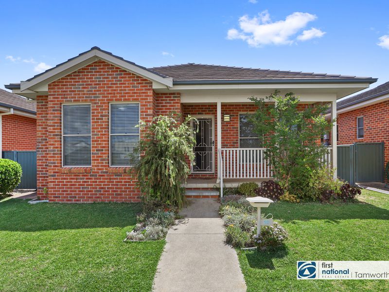 10 The Patio, Tamworth