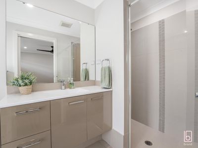 55 Mataram Road, Woongarrah