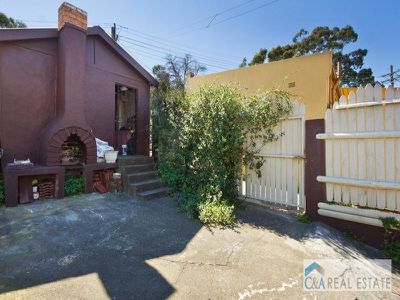 135 New Canterbury Road, Petersham