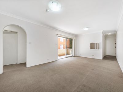 2 / 13 Ball Avenue, Eastwood