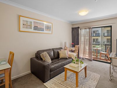 304 / 126-128 Mounts Bay Road, Perth