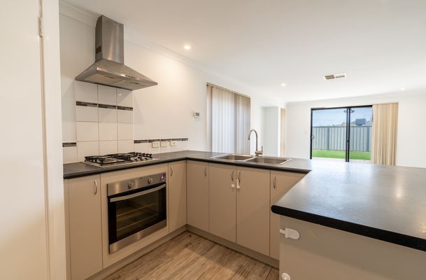 13 Colreavy Ramble, Baldivis