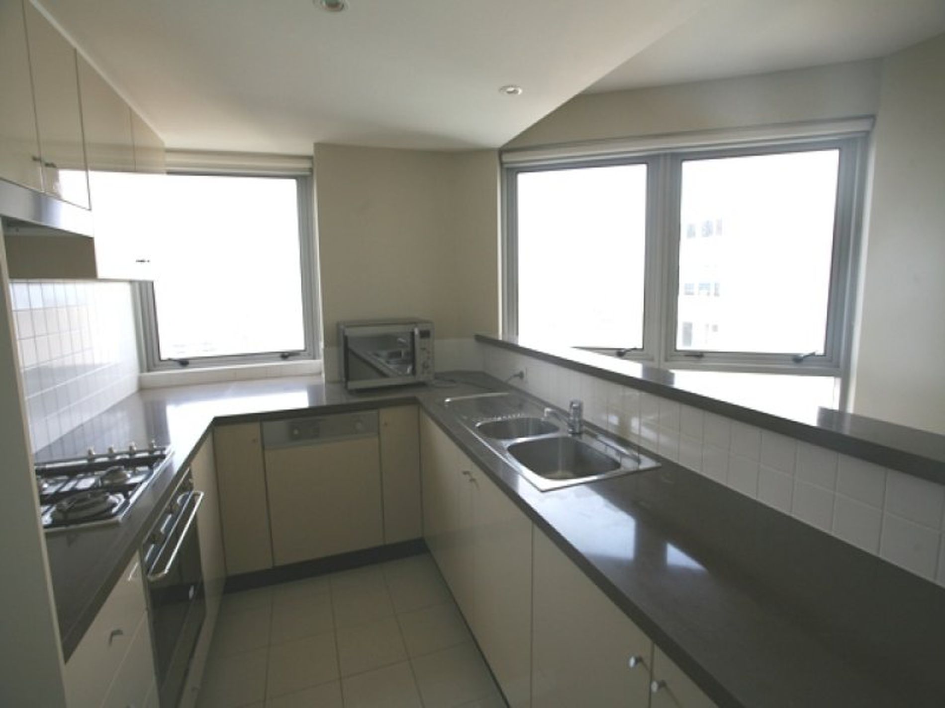 Level 20, 2005 / 77-81 Berry Street, North Sydney