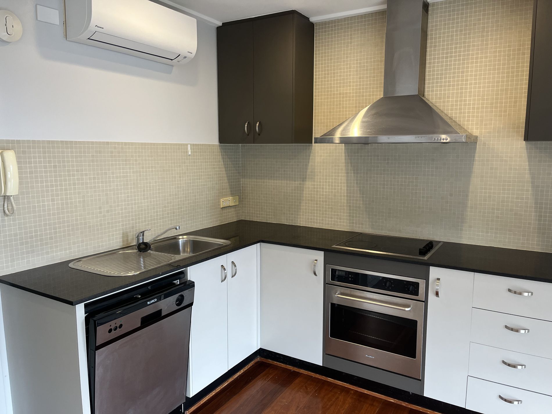12 / 10 Fitzroy Street, Geelong