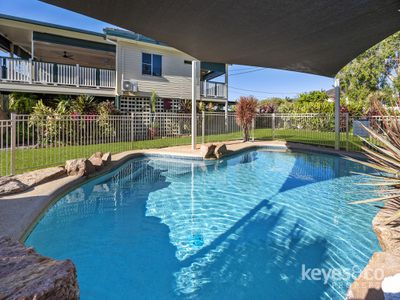 36 Purves Street, Mysterton