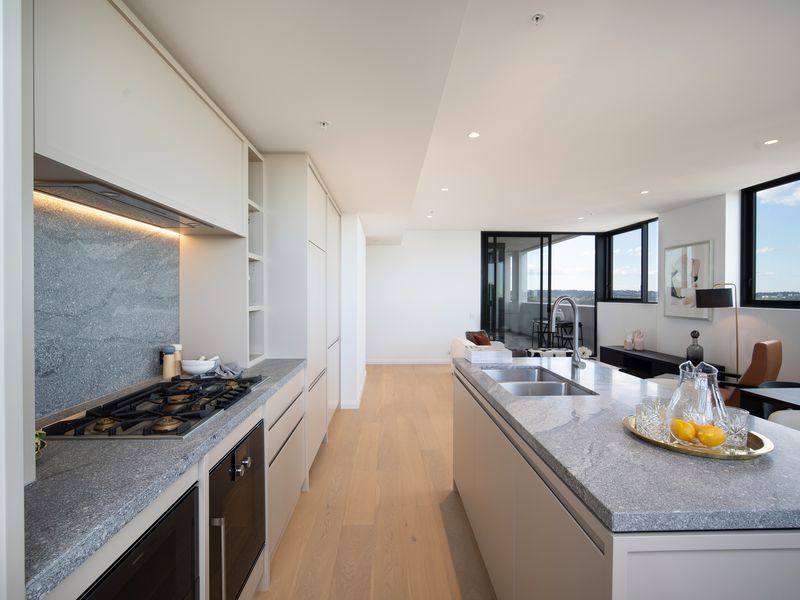 Skyhome / 137 Herring Road, Macquarie Park