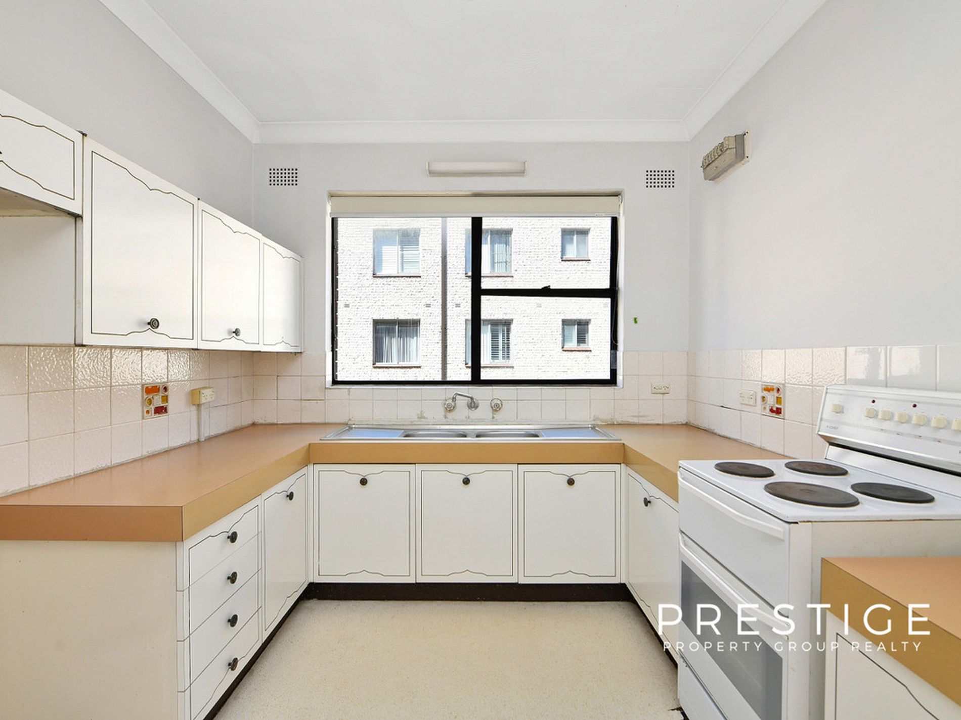 10 / 209 President Avenue, Monterey