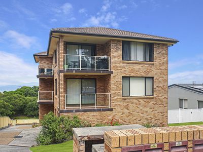 2 / 11 Surfside Drive, Port Kembla
