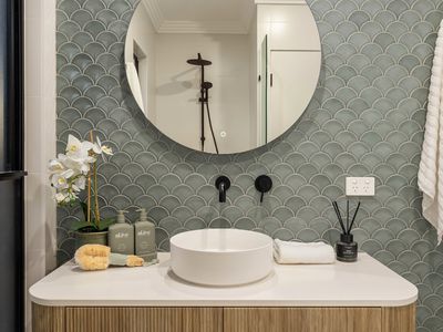 6 Scenery Court, Brookwater